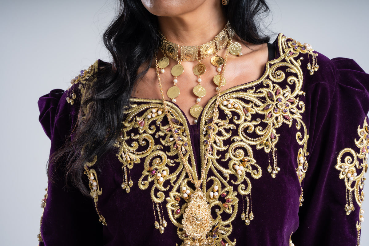 Karakou en velours violet — Fella